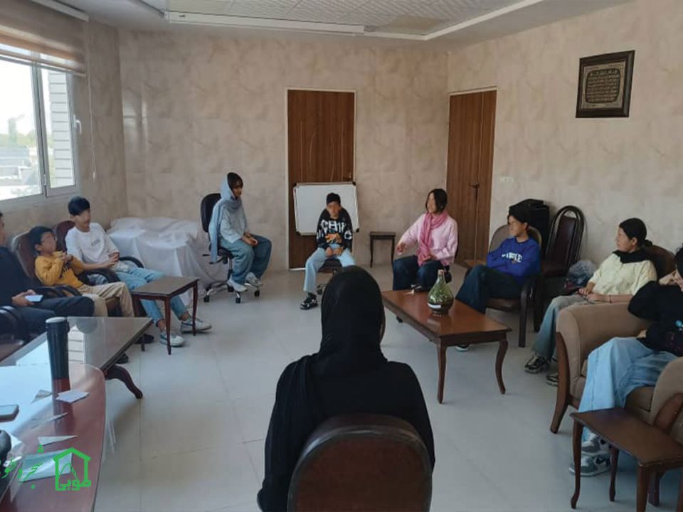 کارگاه مهارت زندگی خیریه شجره طوبی